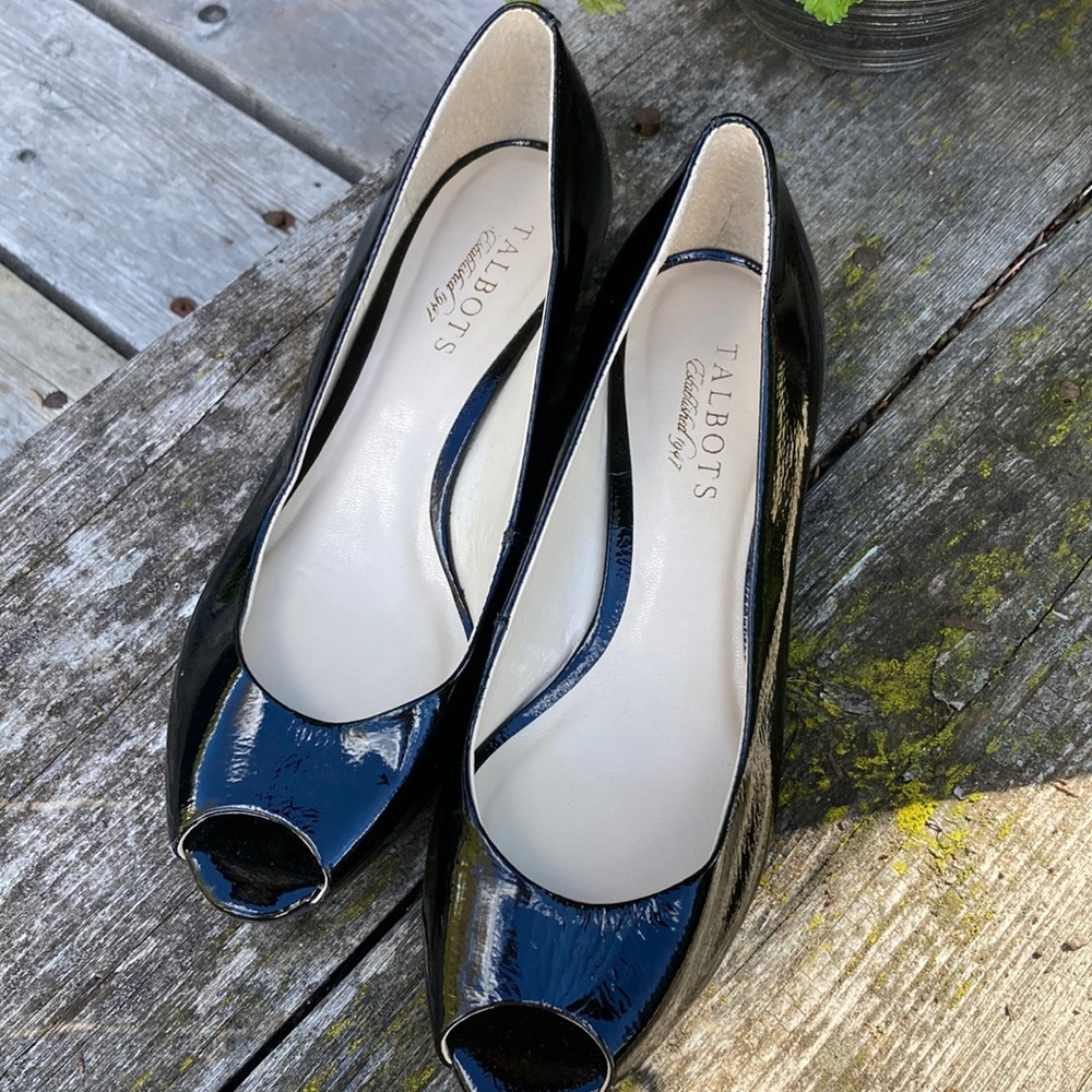 Like New Talbots Black Patent Leather Peep Toe Low Wedge Shoes 6.5